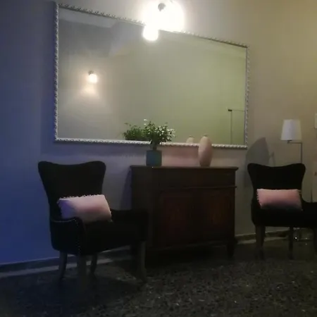 Elliana Hotel *